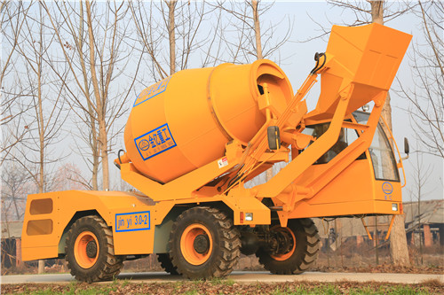 小型混凝土攪拌車(chē)四大組成部分 小型混凝土攪拌車(chē)四大組成部分