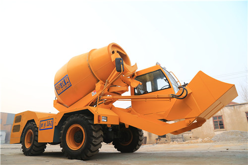 冬季混凝土攪拌車(chē)的節油以及保養 冬季混凝土攪拌車(chē)的節油以及保養